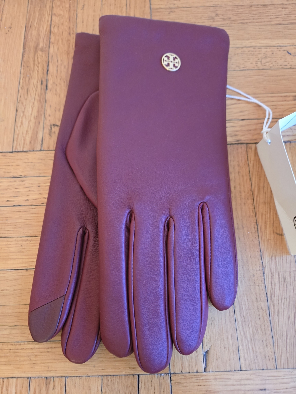 Brand New With Tags Tory Burch Leather Tech Gloves l